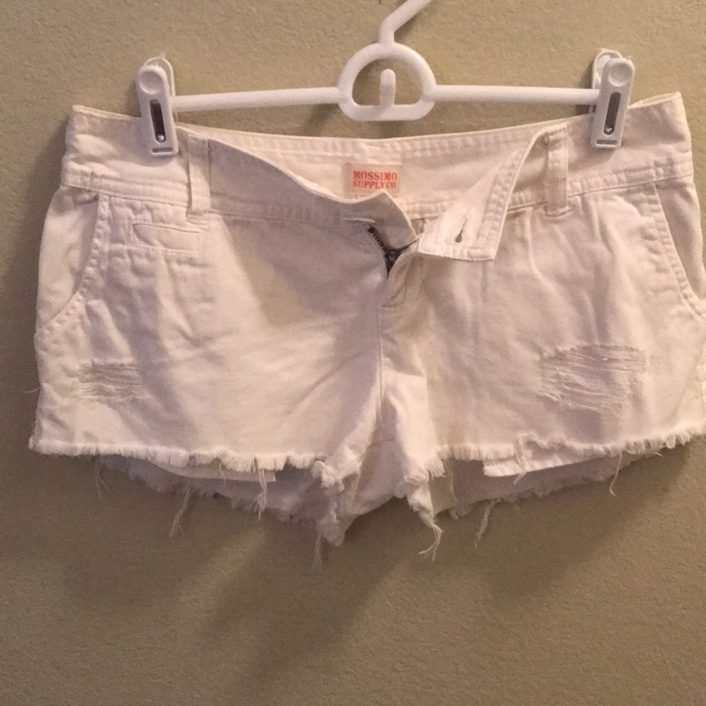 Shorts - Picture 4 of 4